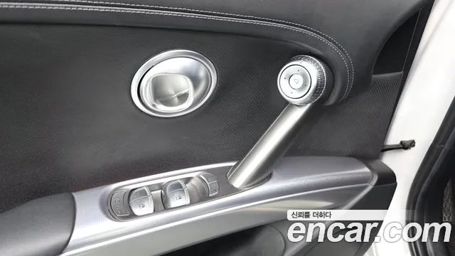 Genesis GV60 — Фото автомобиля 26