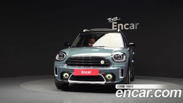 MINI Countryman — Фото автомобиля 3