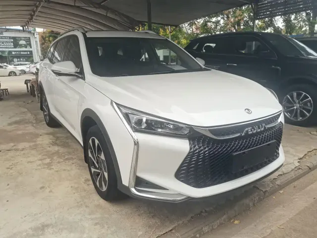 Dongfeng Yixuan GS — Фото автомобиля 3