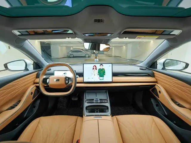 Geely Galaxy Xingyao 8 — Фото автомобиля 18