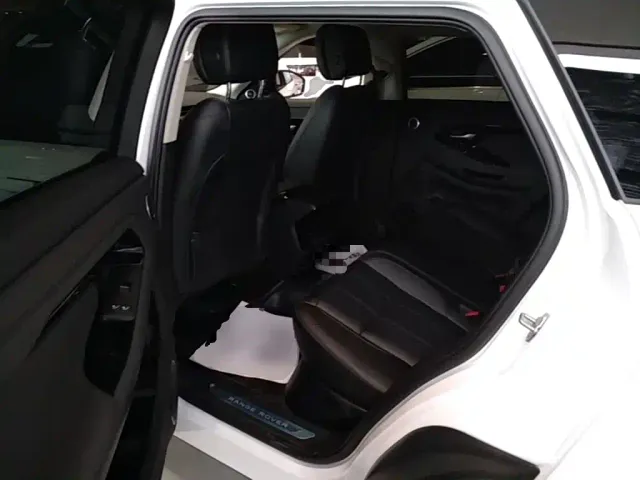 Land Rover Range Rover Evoque — Фото автомобиля 16
