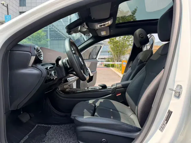 Mercedes-Benz A-Class — Фото автомобиля 7