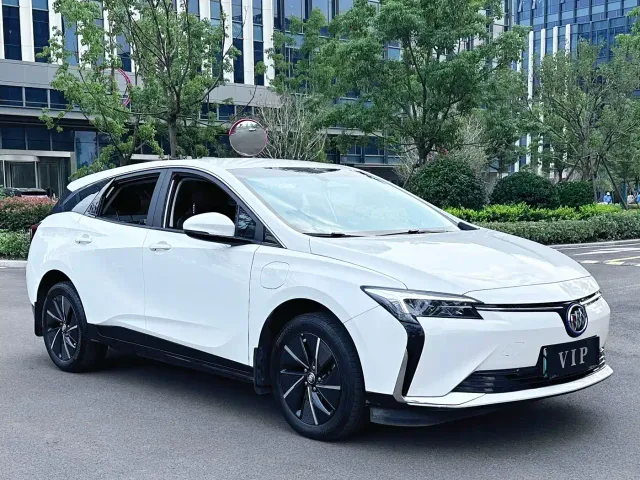 Buick Velite 6 — Фото автомобиля 3