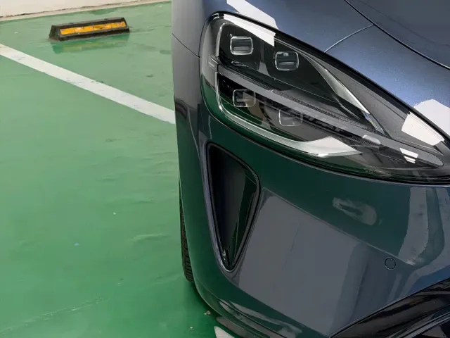 Xiaomi SU7 — Фото автомобиля 4