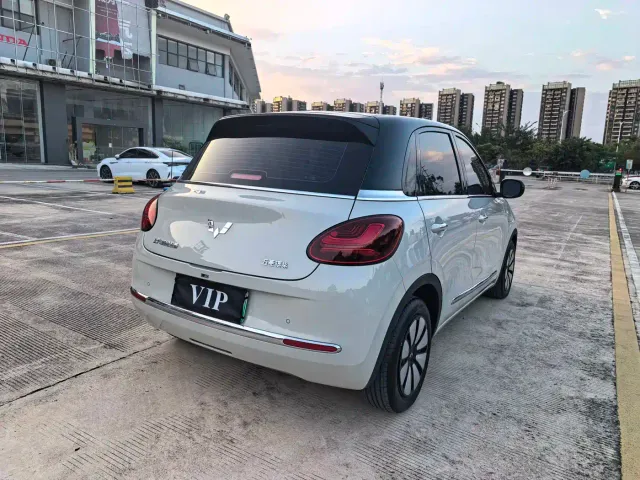 Wuling Bingo — Фото автомобиля 21