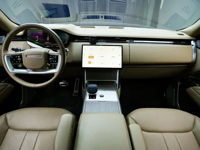 Land Rover Range Rover — Фото автомобиля 10