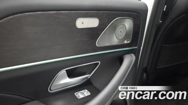 Mercedes-Benz GLE-Class — Фото автомобиля 25