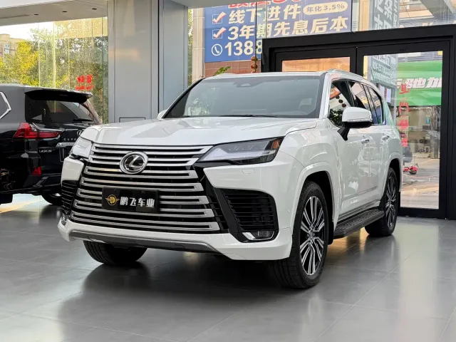 Фотография автомобиля — Lexus LX