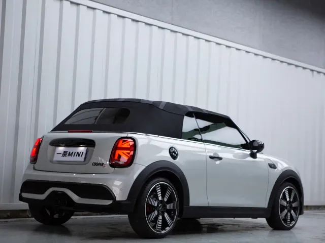 MINI Hatch — Фото автомобиля 4
