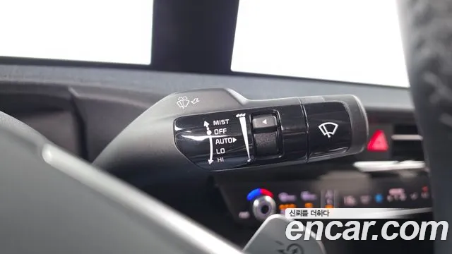Kia EV6 — Фото автомобиля 25