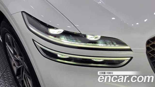 Genesis GV70 — Фото автомобиля 7