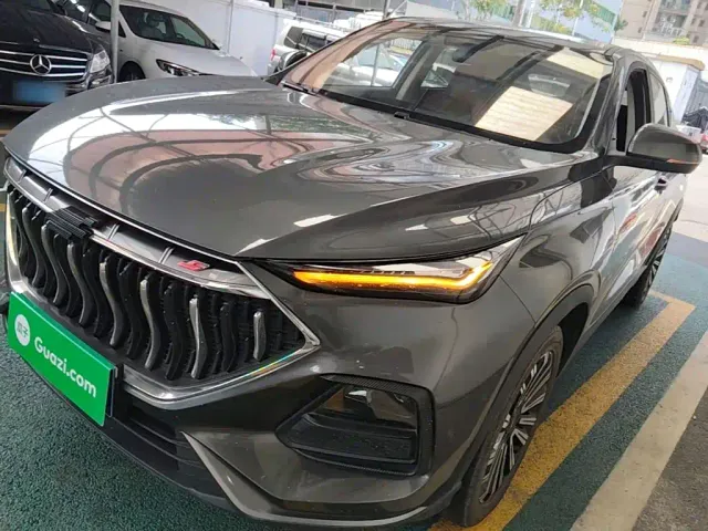 Фотография автомобиля — Changan Oushang X5
