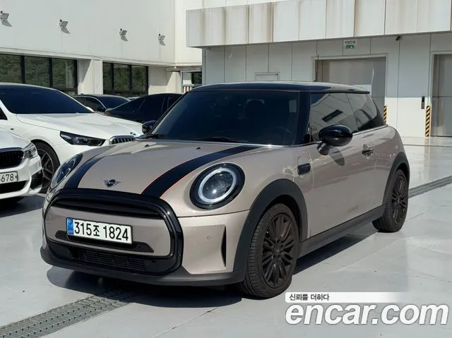 Фотография автомобиля — MINI Cooper
