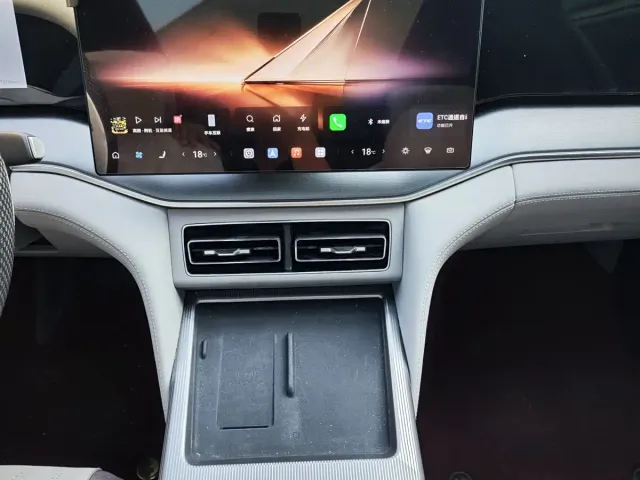 BYD Song Ultra — Фото автомобиля 8
