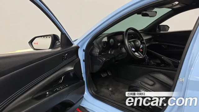 Hyundai Avante CN7 — Фото автомобиля 15