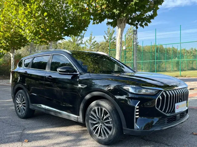 Jetour X70 Plus — Фото автомобиля 3