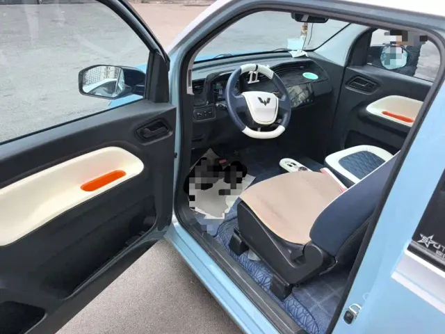 Wuling Hongguang Mini EV — Фото автомобиля 17