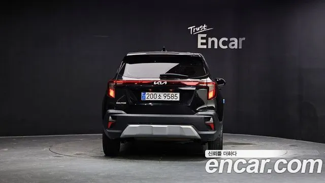 Kia Seltos Новый Seltos Бензин 2.0 2WD — Фото автомобиля 4