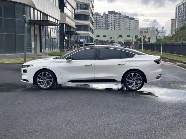 Ford Mondeo — Фото автомобиля 4