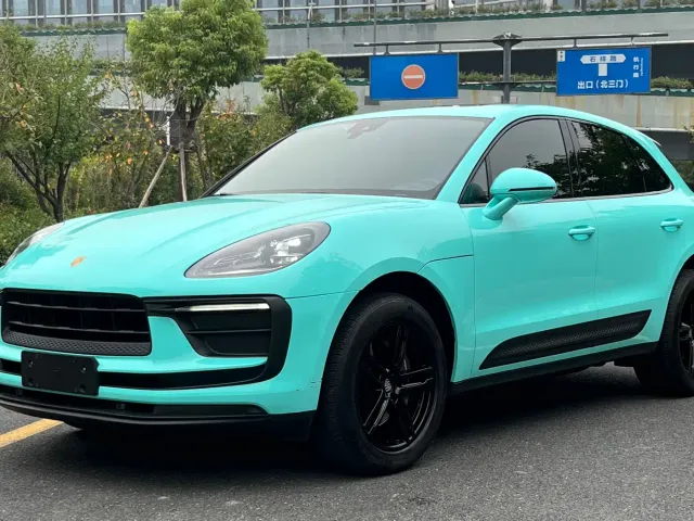 Фотография автомобиля — Porsche Macan
