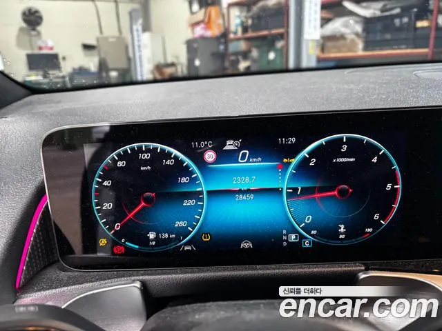 Mercedes-Benz GLB-Class X247 — Фото автомобиля 8