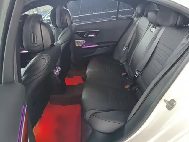 Mercedes-Benz C-Class — Фото автомобиля 16