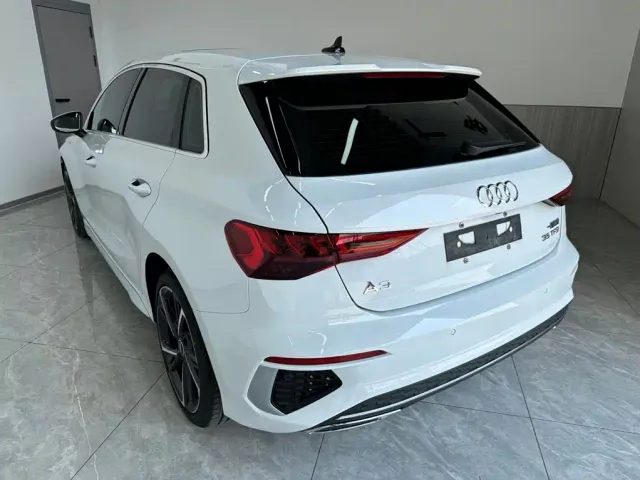 Audi A3 — Фото автомобиля 4