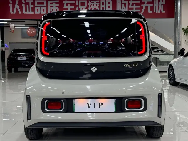 Baojun KiWi EV — Фото автомобиля 6