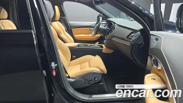 Вольво XC90 XC90 2 поколение B6 Inscription — Фото автомобиля 26