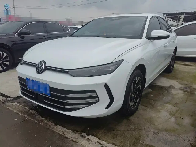 Фотография автомобиля — Volkswagen Lavida
