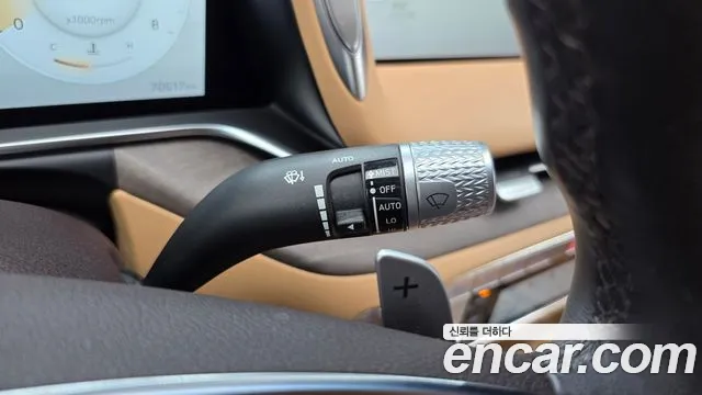 Genesis G90 Бензин 3.5 турбо AWD — Фото автомобиля 20
