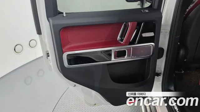 Mercedes-Benz G-Class — Фото автомобиля 22