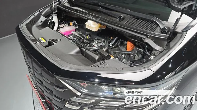 Toyota Alphard — Фото автомобиля 4