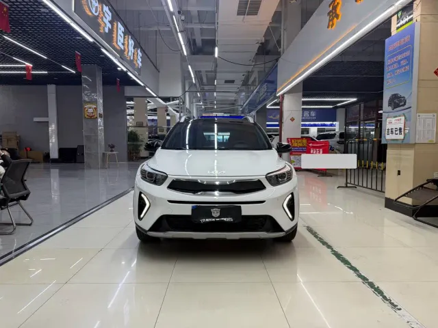 Kia KX1 — Фото автомобиля 2
