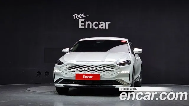 Kia K8 — Фото автомобиля 3