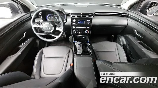 Hyundai Tucson Tucson (NX4) Бензин 1.6 турбо 2WD — Фото автомобиля 7