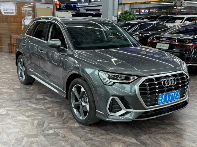 Audi Q3 — Фото автомобиля 3