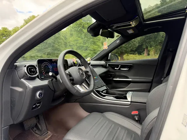 Mercedes-Benz C-Class — Фото автомобиля 4