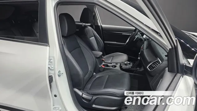 Kia Seltos New — Фото автомобиля 16