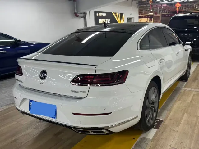 Volkswagen CC — Фото автомобиля 15