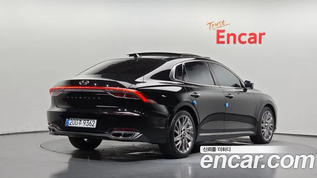 Hyundai Grandeur — Фото автомобиля 2