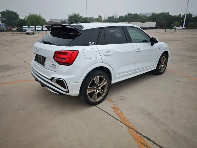 Audi Q2L — Фото автомобиля 6