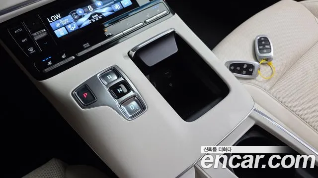 Hyundai Grandeur — Фото автомобиля 4