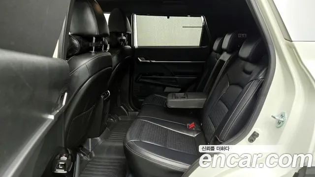 KG_Mobility_Ssangyong Torres Torres Бензин 1.5 2WD — Фото автомобиля 12