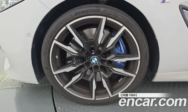 BMW 8 Series G15 — Фото автомобиля 5