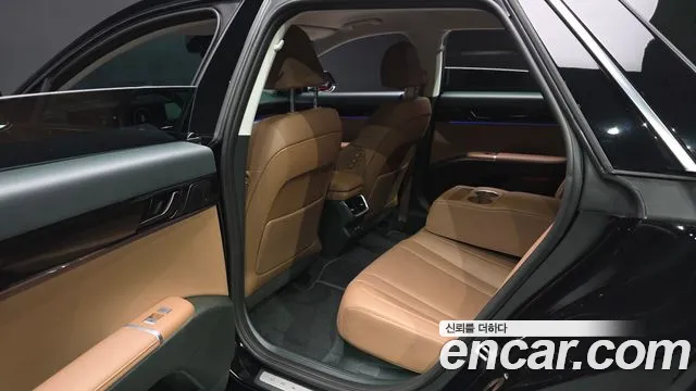 Hyundai Grandeur GN7 — Фото автомобиля 16
