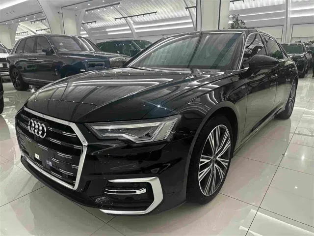 Фотография автомобиля — Audi A6L