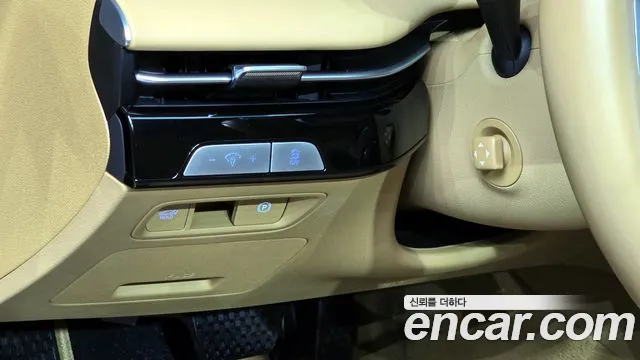 Genesis G80 Бензин 2.5 турбо AWD — Фото автомобиля 14