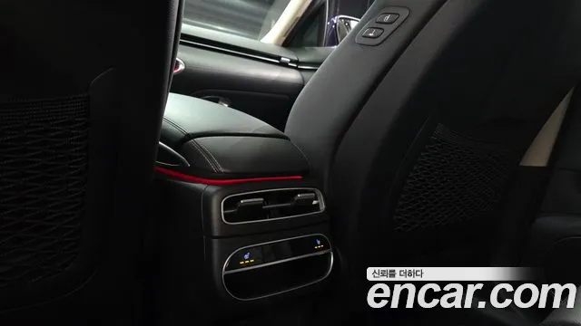 Genesis GV70 2.5T Бензин AWD — Фото автомобиля 27