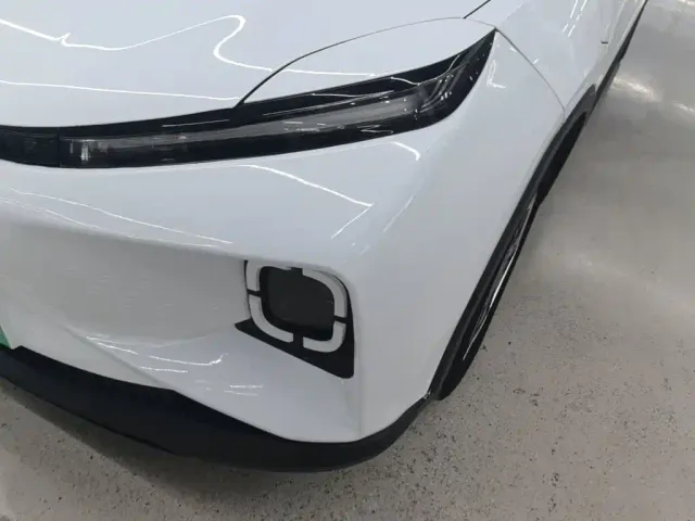 Geely Geometry E Firefly — Фото автомобиля 23